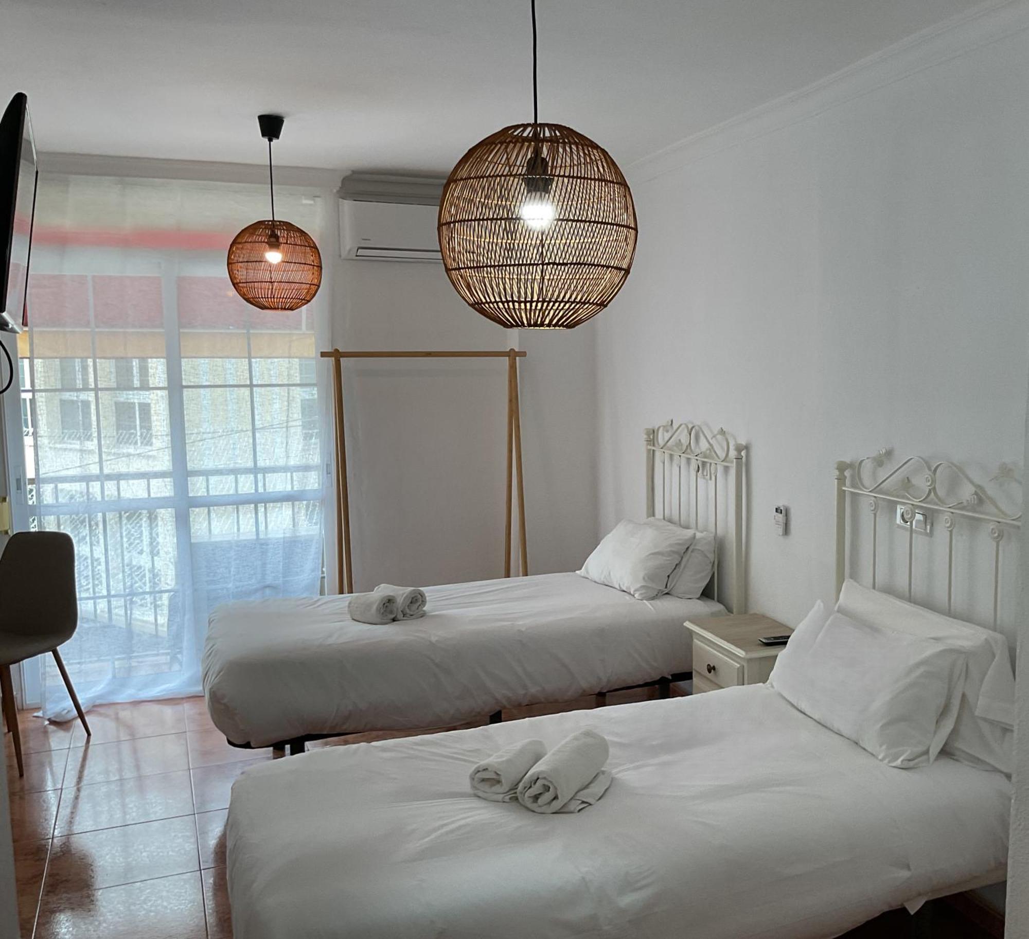 Hostal San Miguel By Croma Estepona Ngoại thất bức ảnh