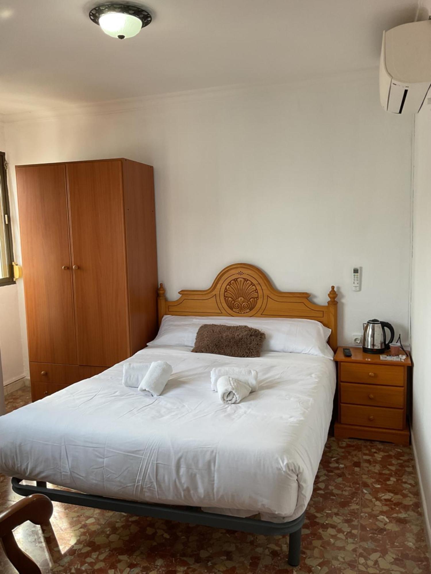 Hostal San Miguel By Croma Estepona Ngoại thất bức ảnh