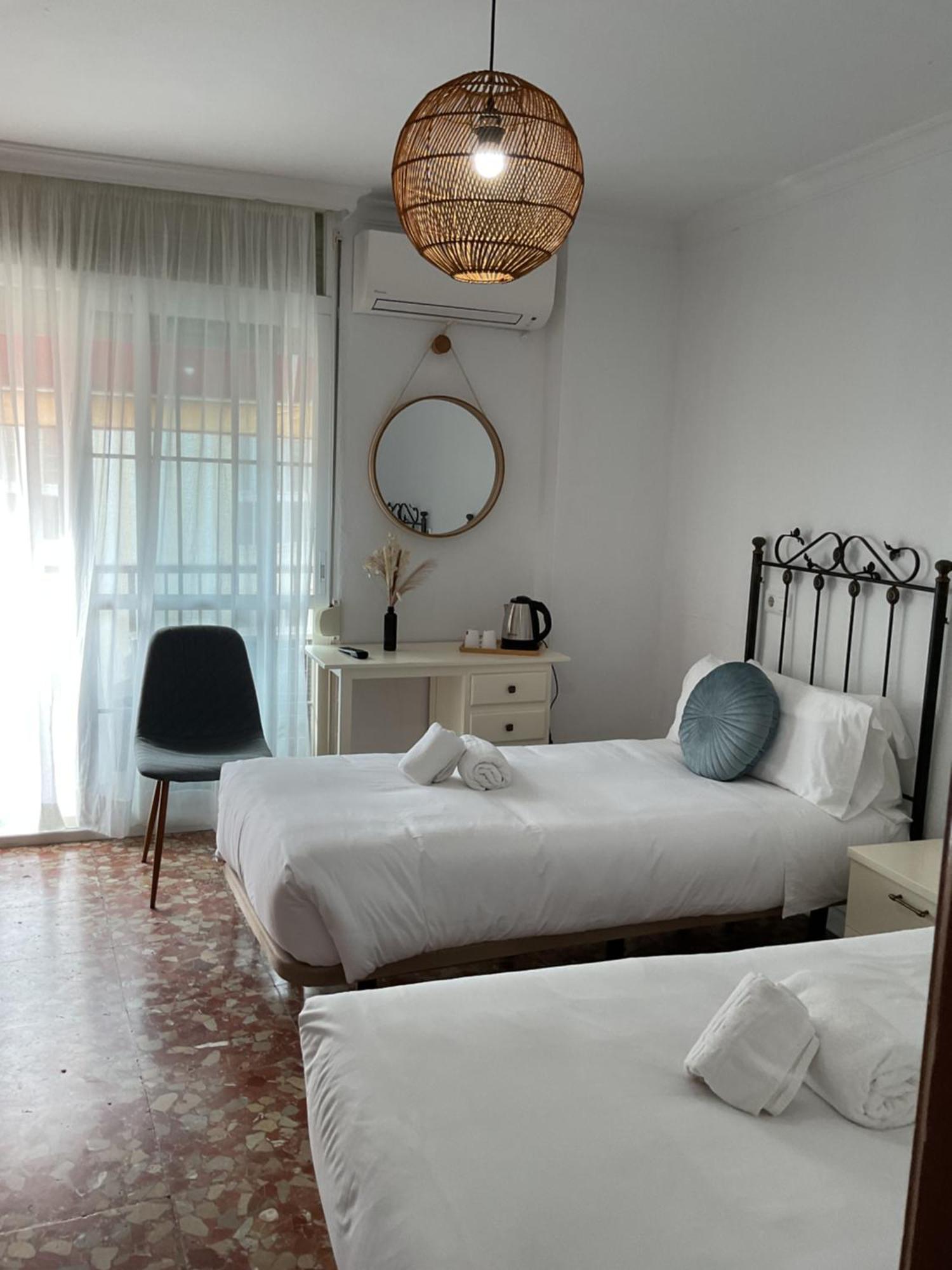 Hostal San Miguel By Croma Estepona Ngoại thất bức ảnh